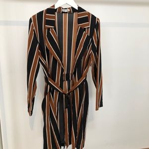 Miley & Molly Belted Duster size M